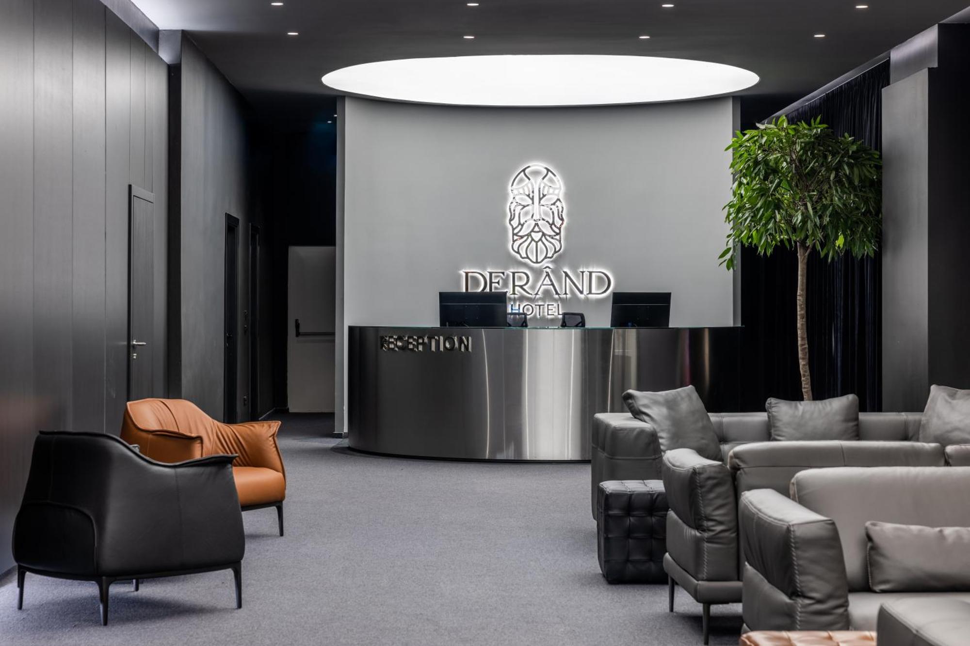 Derand Hotel Pristina Exteriör bild