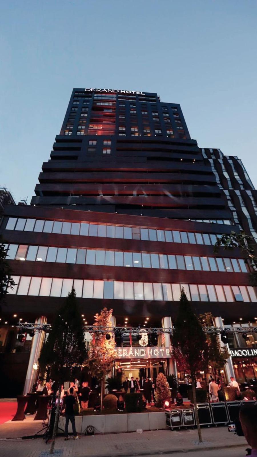 Derand Hotel Pristina Exteriör bild